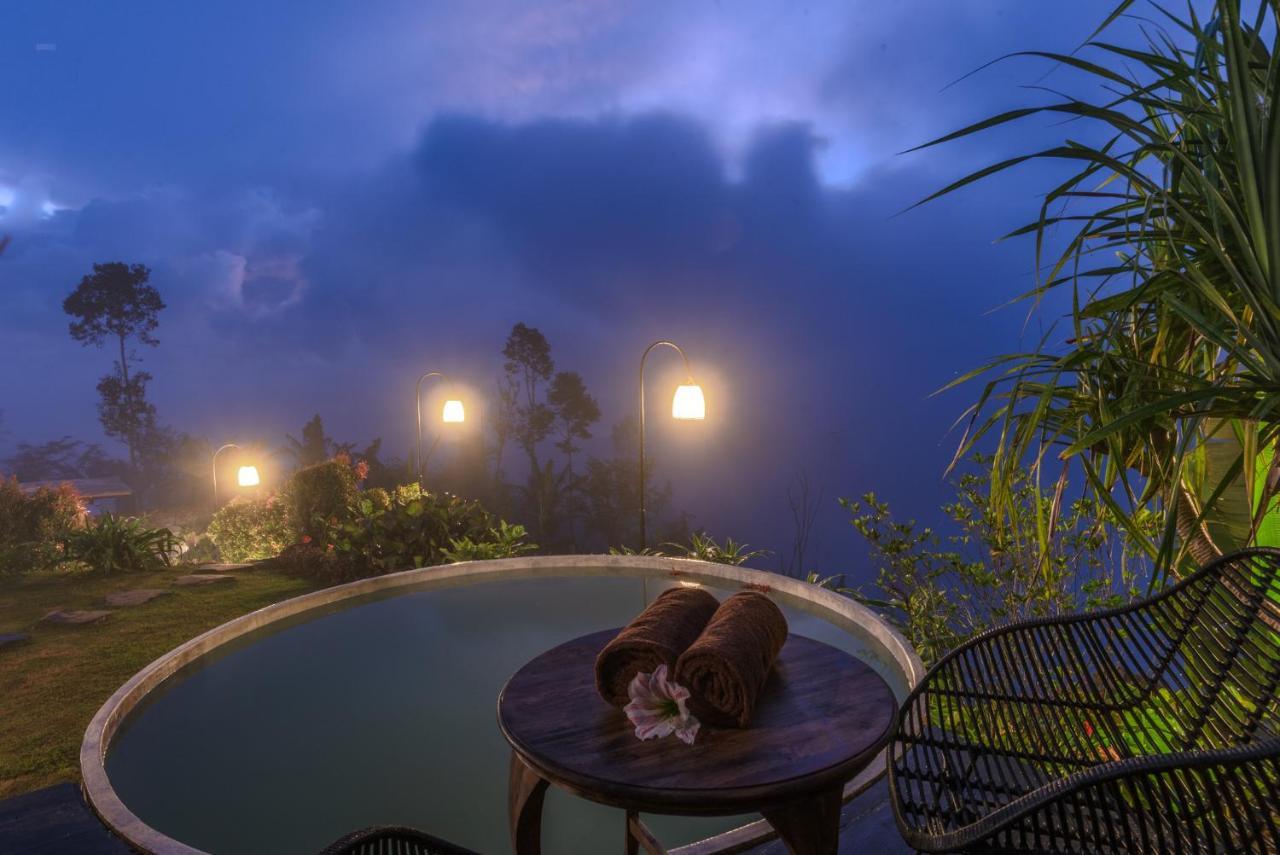Kayukopi Villa Munduk  Luaran gambar