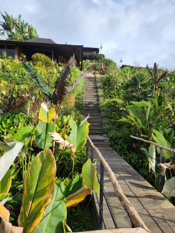 Kayukopi Villa Munduk  Luaran gambar